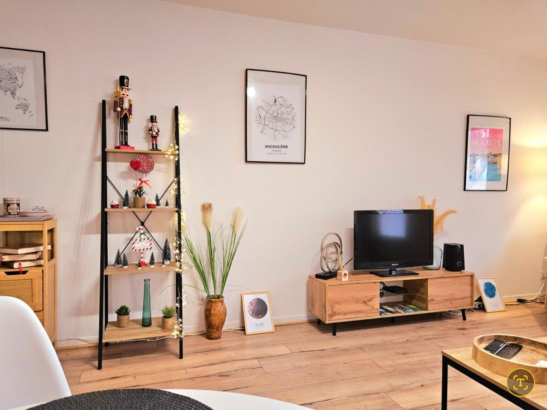 Appartement Cosy Proche Gare - Fibre Optique Et Parking Angoulême Eksteriør billede