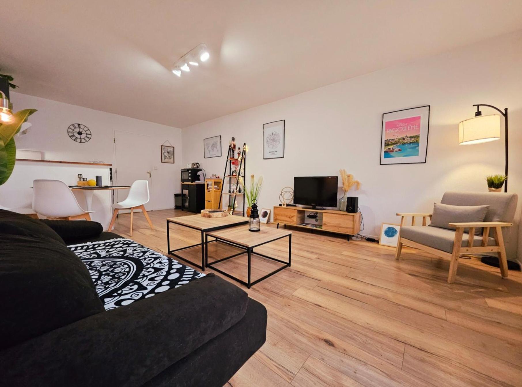 Appartement Cosy Proche Gare - Fibre Optique Et Parking Angoulême Eksteriør billede